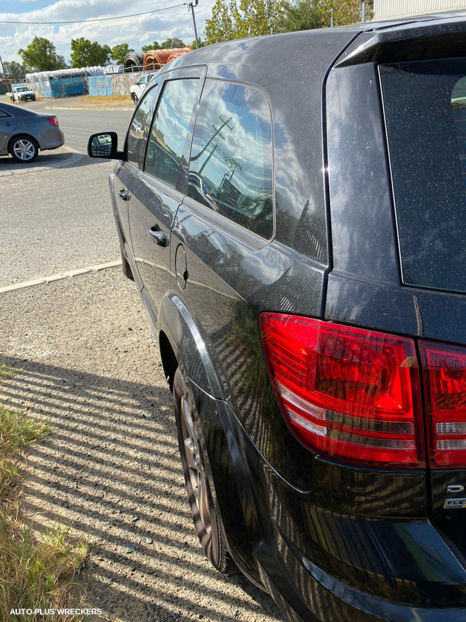 2009 Dodge Journey Rear Garnish