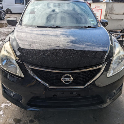2013 Nissan Pulsar Right Headlamp