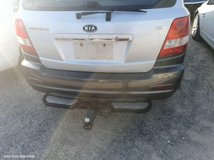 2006 Kia Sorento Towbar