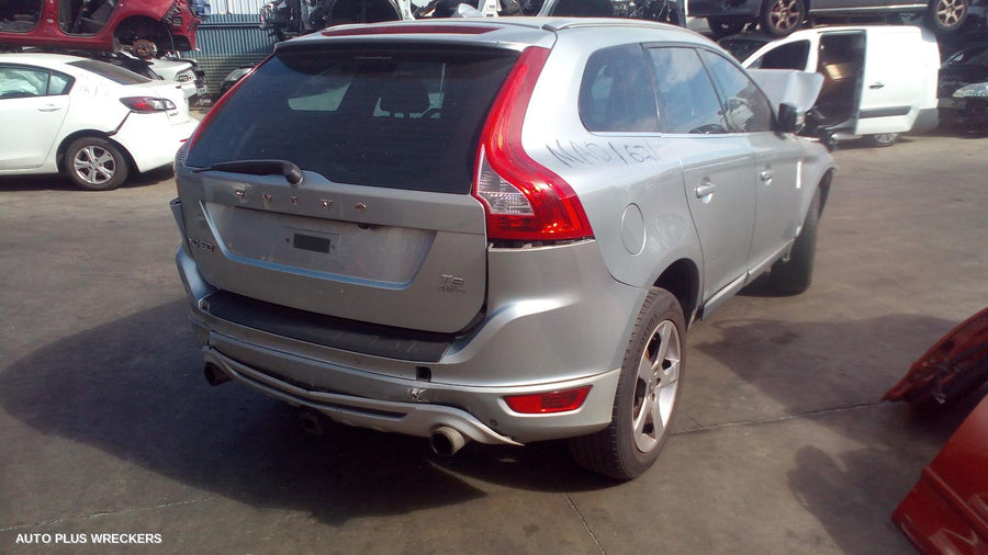 2011 Volvo Xc60 Left Door Mirror