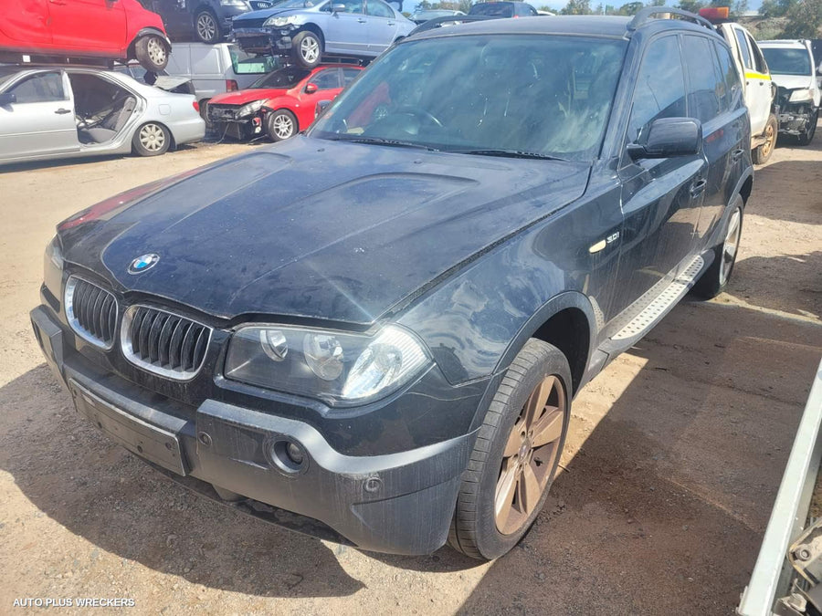 2005 Bmw X3 Left Rear Door Sliding