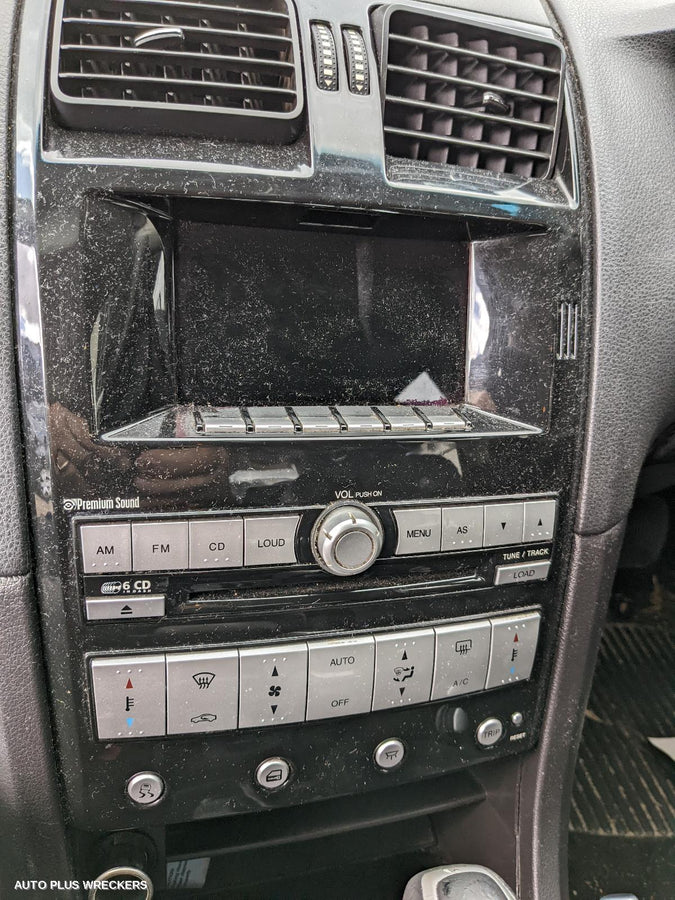 2007 FORD FAIRLANE LEFT FRONT DOOR