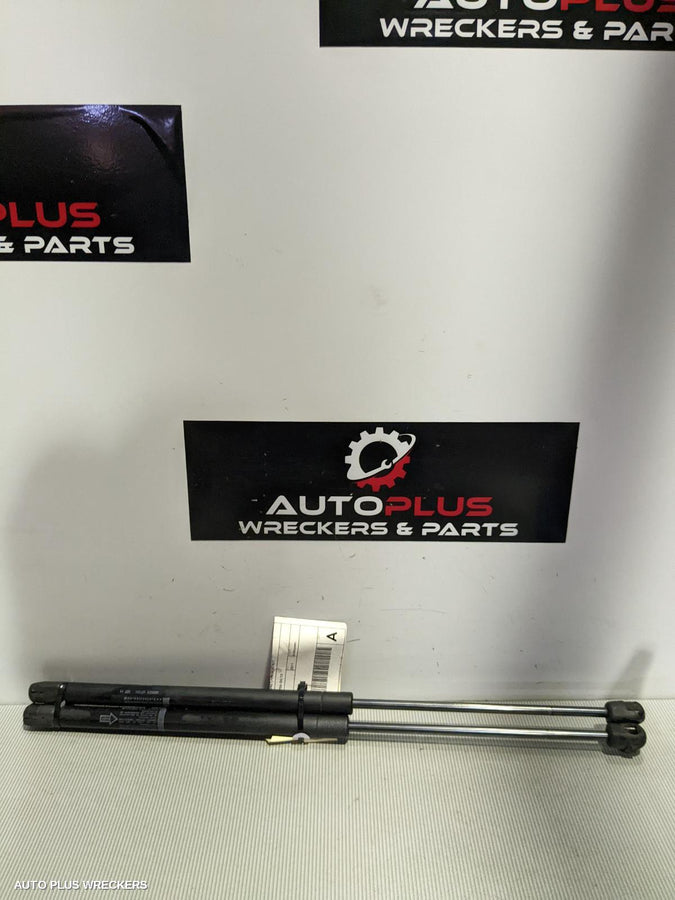 2011 Holden Commodore Bonnet Hinge Strut