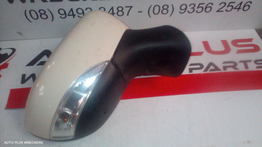 2014-2017 Renault Captur Right Door Mirror