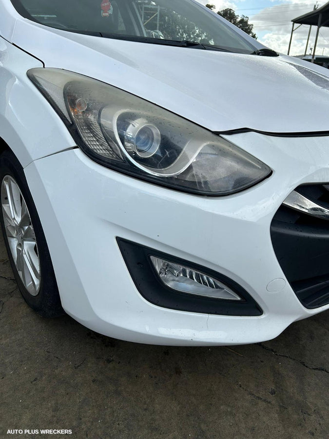 2015 Hyundai I30 Left Door Mirror