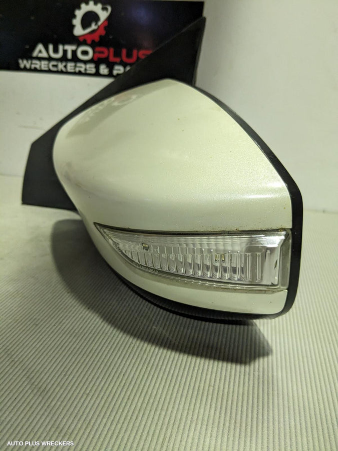 2012-2017 Nissan Pulsar Left Door Mirror