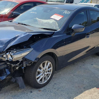 2017 Mazda 3 Right Front Door Window