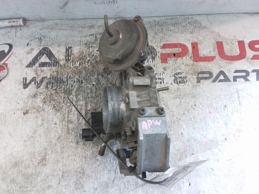 2003 Mitsubishi Pajero Throttle Body
