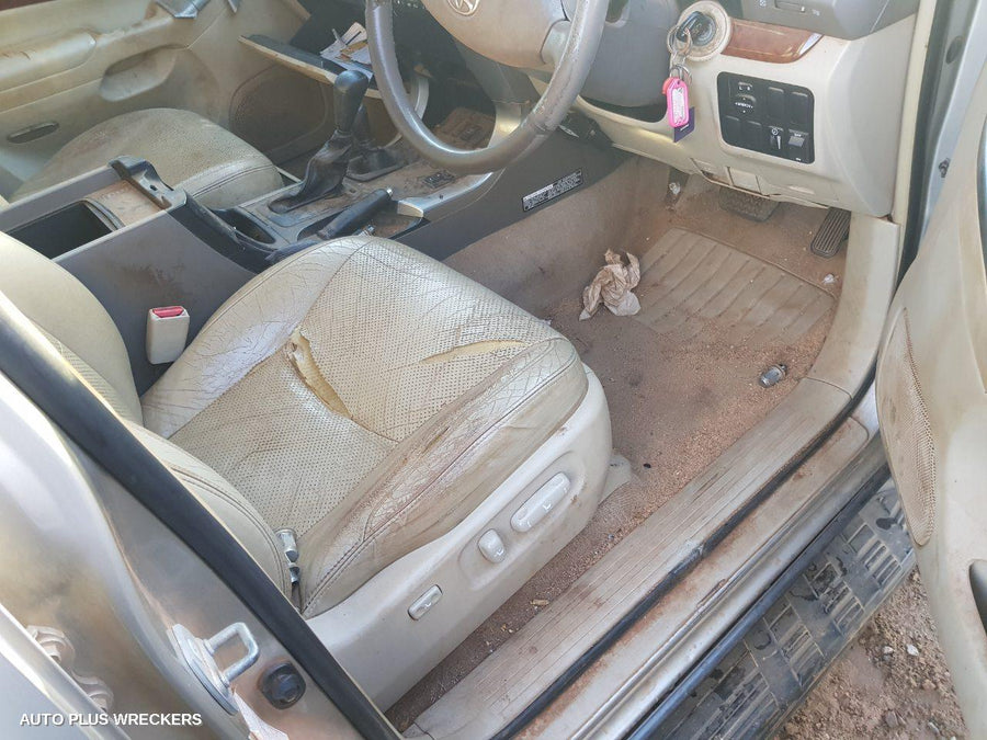 2003 Toyota Prado Bonnet Hinge Strut