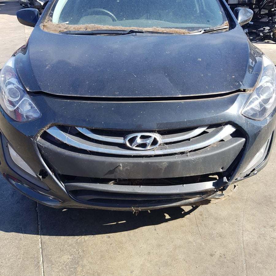 2014 Hyundai I30 Left Front Window Reg Motor