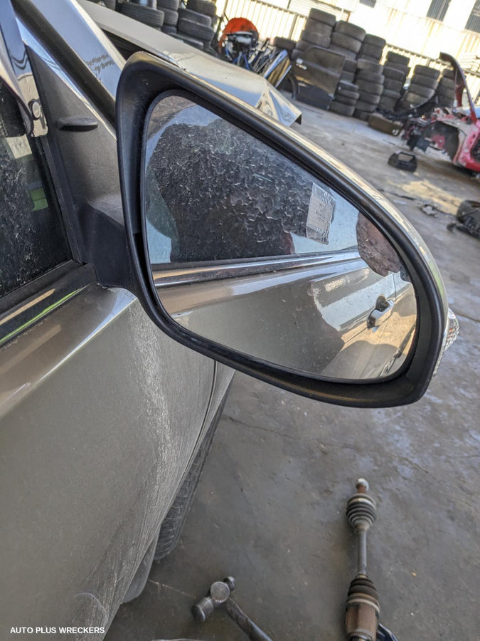 2017 Toyota Camry Sunvisor