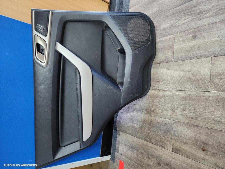 2019 Ford Everest Door Trim