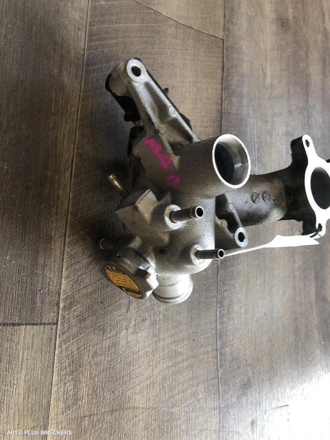 2007 Lexus Is250/is250c Thermostat Housing