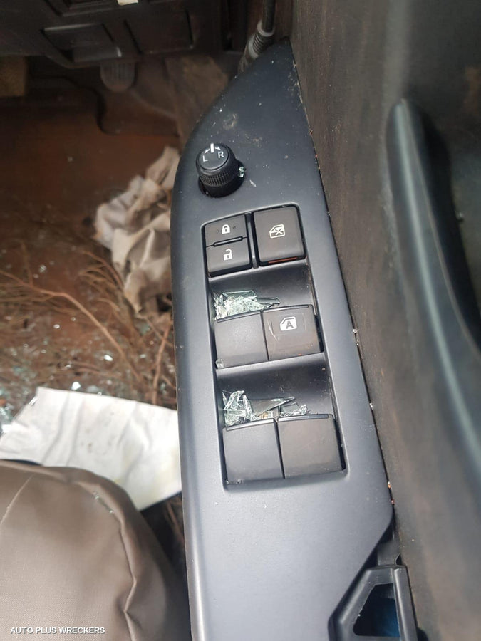 2019 Toyota Hilux Left Front Strut