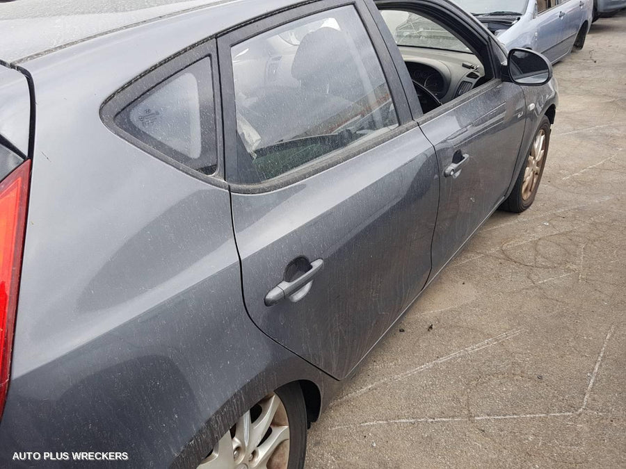 2007 Hyundai I30 Left Front Door Window