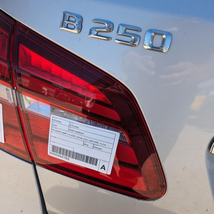 2014-2019 Mercedes B Class Rear Garnish
