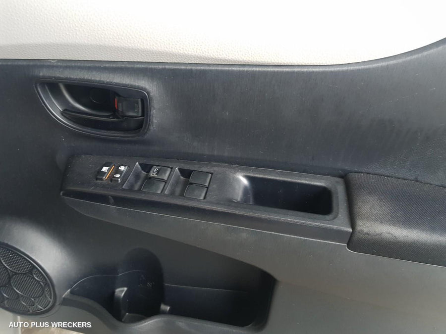 2012 Toyota Yaris Right Rear Wnd Reg Motor