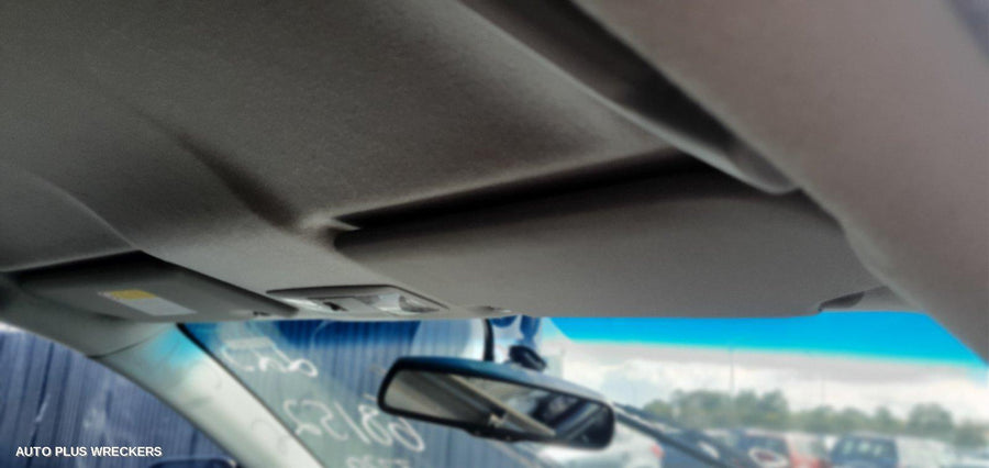 2011 Mitsubishi Asx Right Front Door