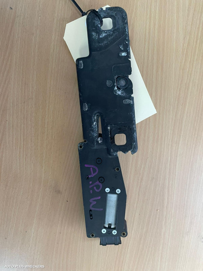 2009-2015 Audi Q7 Door Boot Gate Lock
