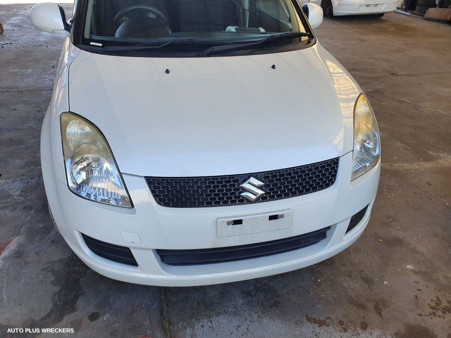 2010 Suzuki Swift Right Door Mirror