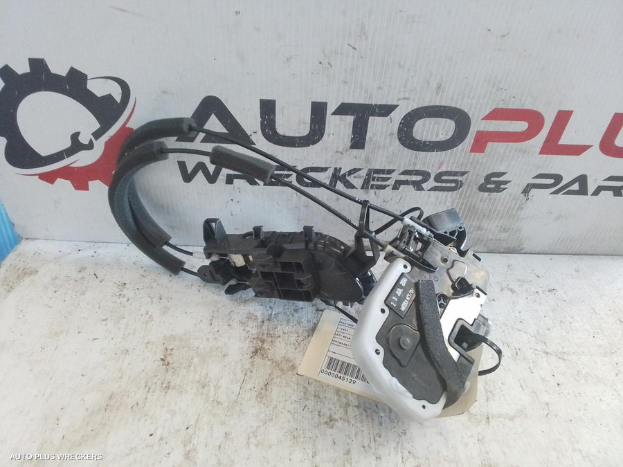 2012-2017 Nissan Pulsar Door Boot Gate Lock
