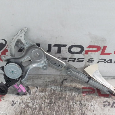 2018 Toyota Yaris Left Front Window Reg Motor