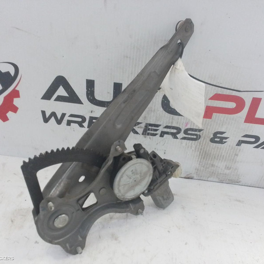 2010-2015 Hyundai I20 Left Rear Wnd Reg Motor