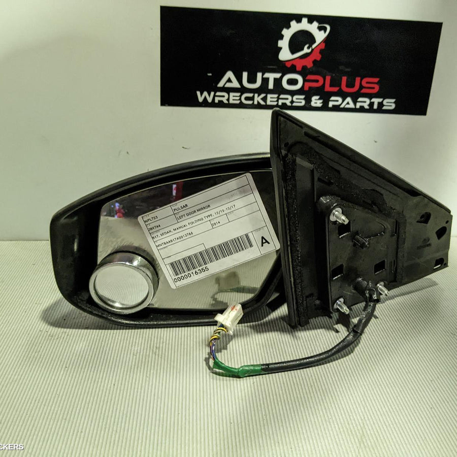 2012-2017 Nissan Pulsar Left Door Mirror