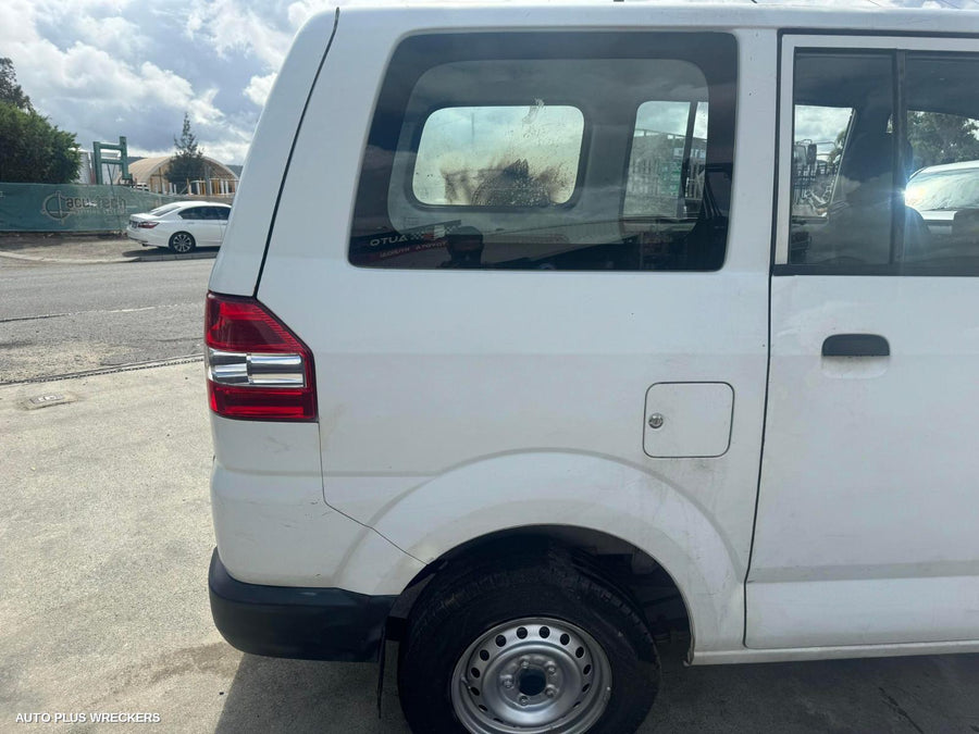 2012 Suzuki Apv Left Taillight