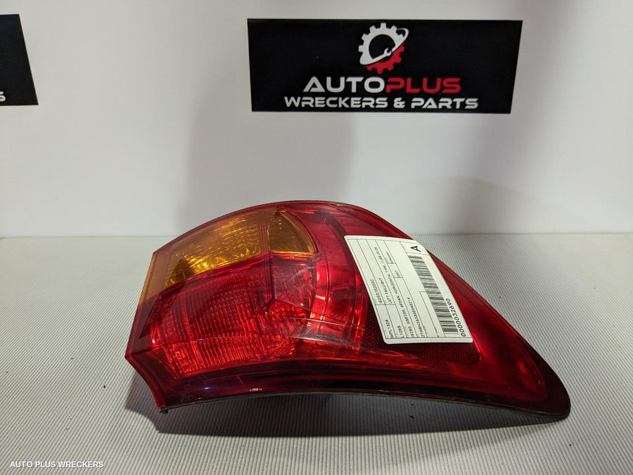 2007 Lexus Is250/is250c Left Taillight