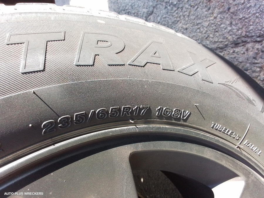 2012 Great Wall V200/v240 Right Rear Door Window