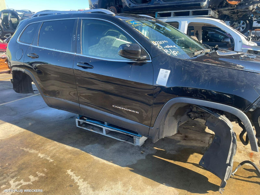 2015 Jeep Cherokee Fan