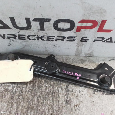 2018-2024 Mg Mg3 Radiator Support