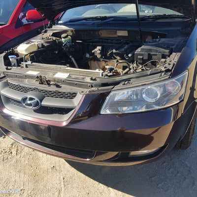 2006 Hyundai Sonata Grille