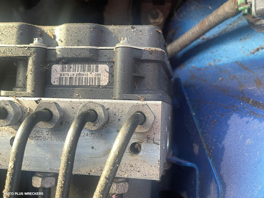 2011 Holden Commodore Caliper