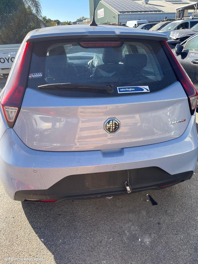 2023 Mg Mg3 Courtesy Light