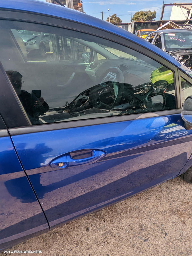 2012 Ford Fiesta Left Rear Door Sliding