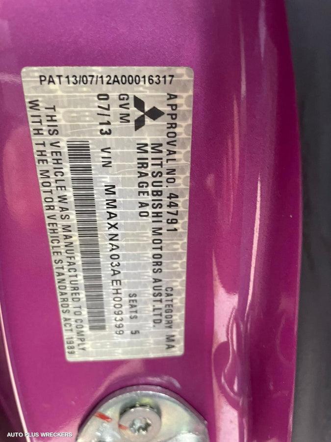 2013 Mitsubishi Mirage Right Door Mirror