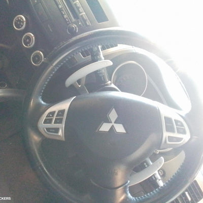2006-2012 Mitsubishi Outlander Washer Bottle
