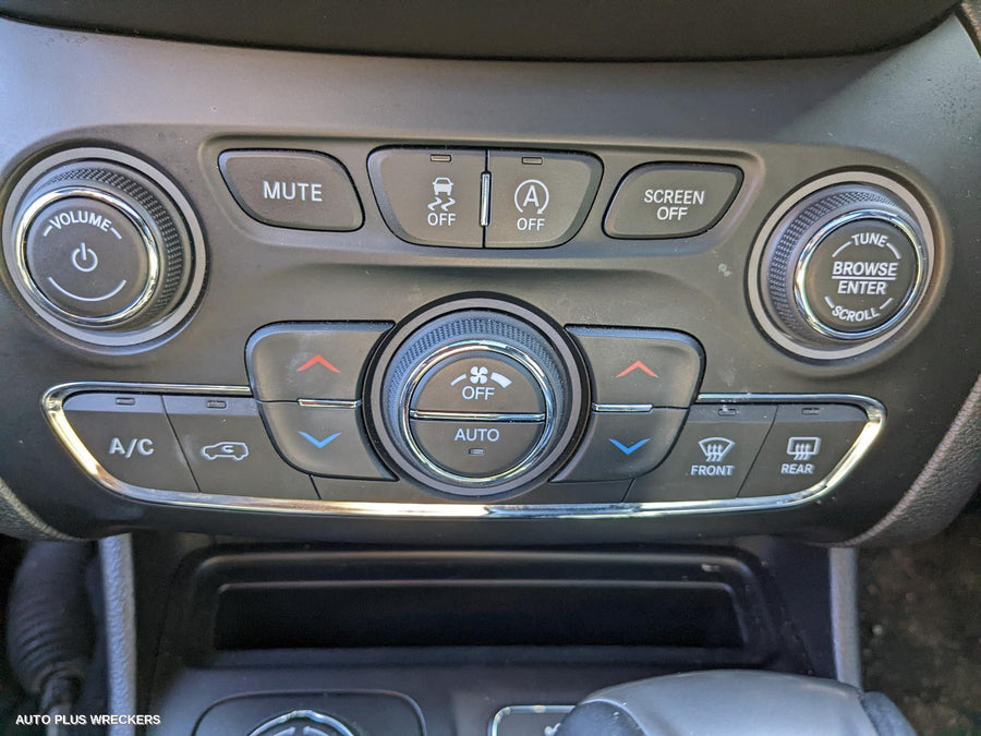 2020 Jeep Cherokee Right Door Mirror