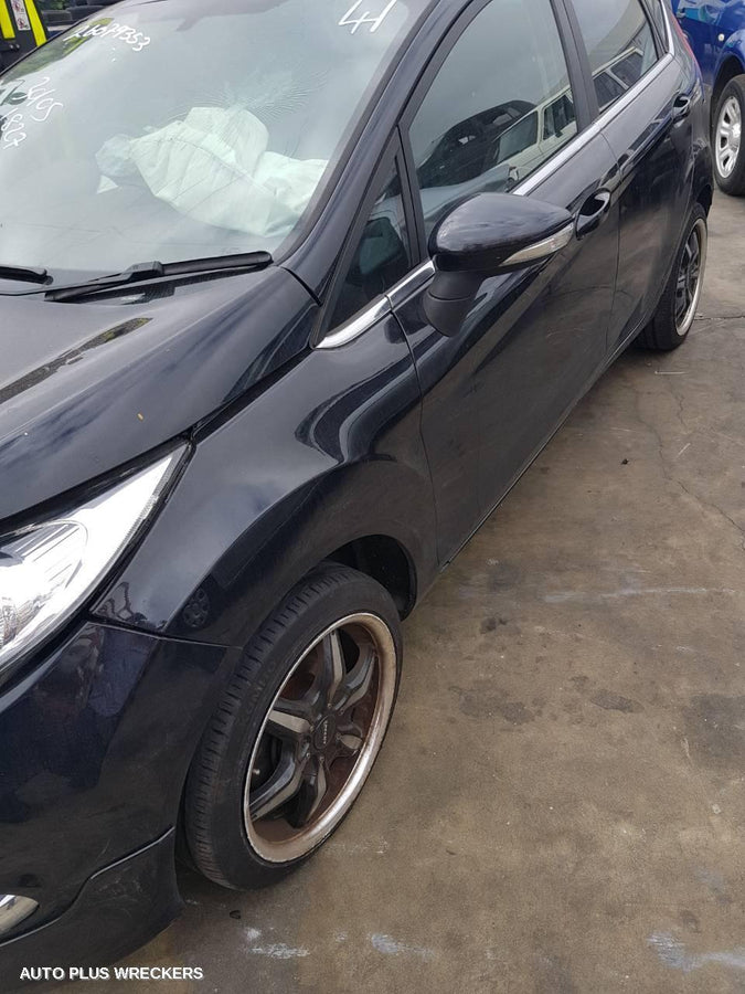 2011 Ford Fiesta Right Front Window Reg Motor