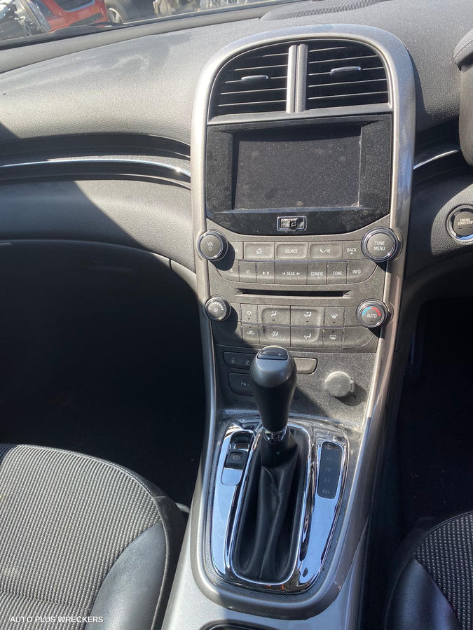 2013 Holden Malibu Door Handle