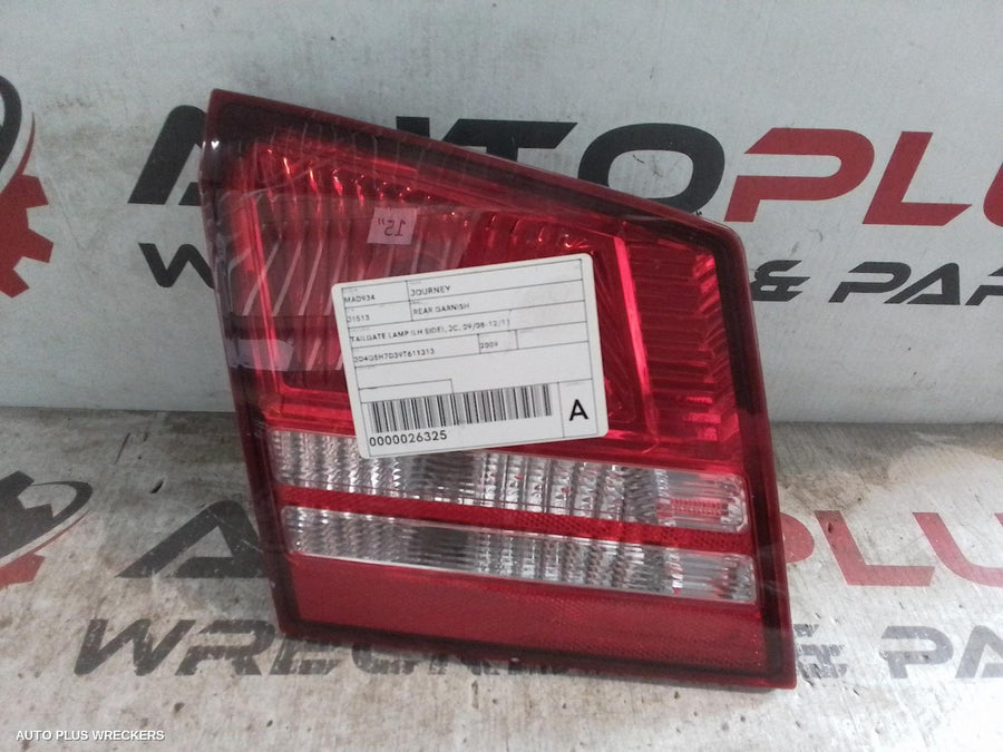 2008-2011 Dodge Journey Rear Garnish