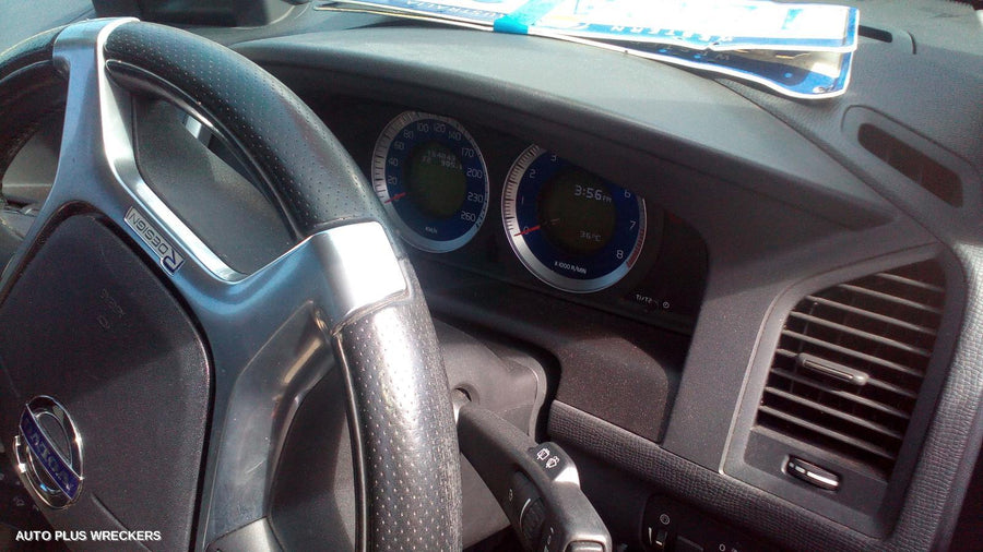 2011 Volvo Xc60 Right Rear Door Sliding