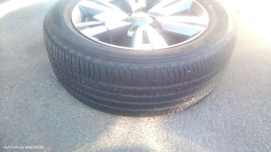 2023 Isuzu Mu-x Wheel Mag