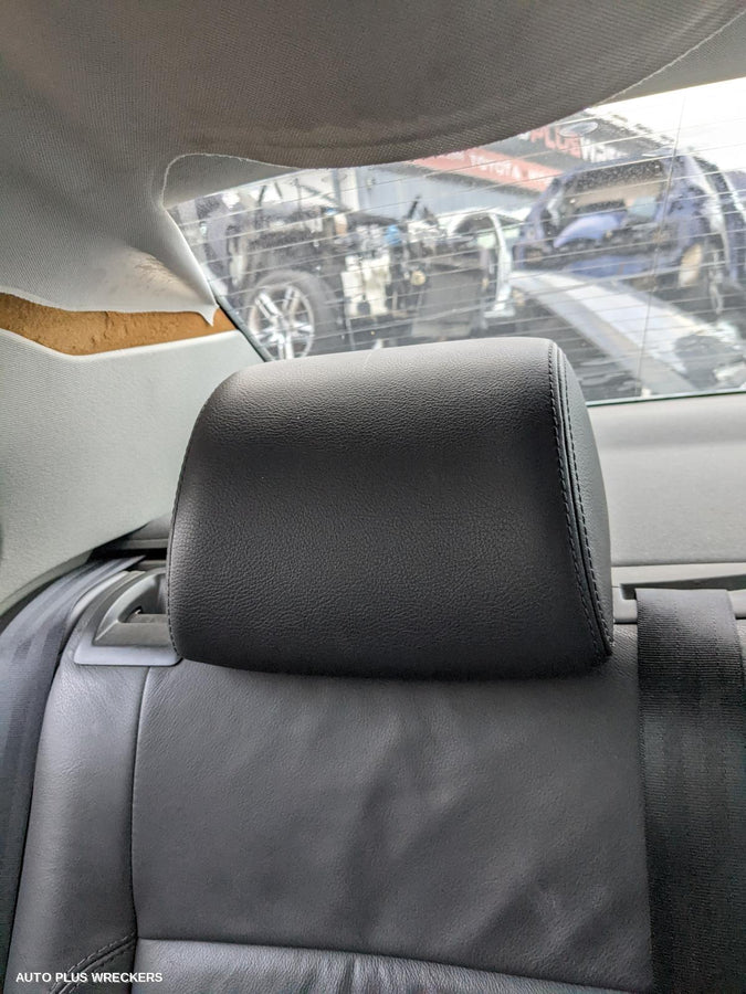 2006 Volkswagen Jetta Bonnet