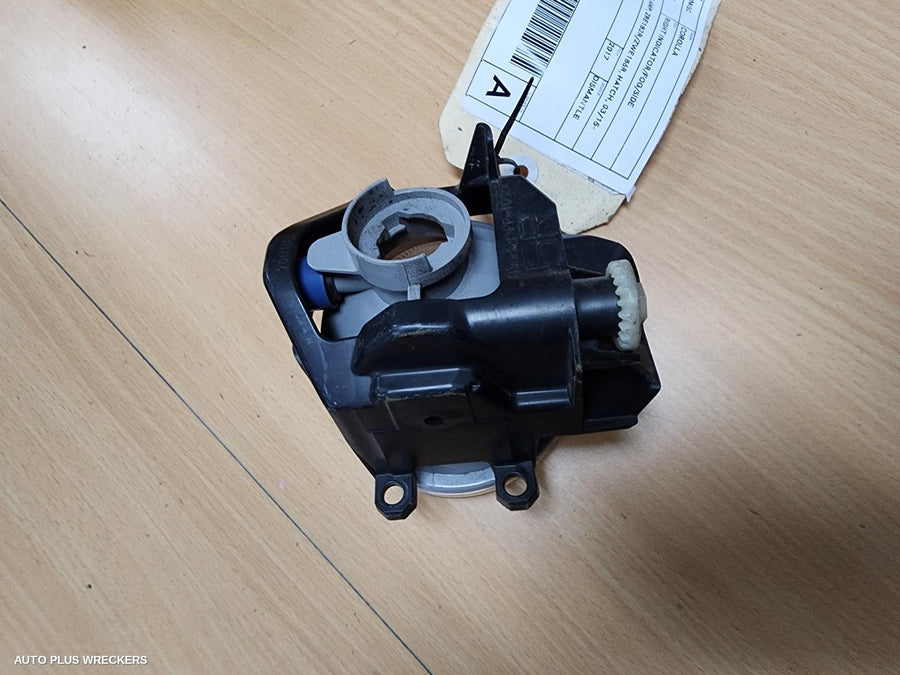 2017 Toyota Corolla Right Indicator Fog Side
