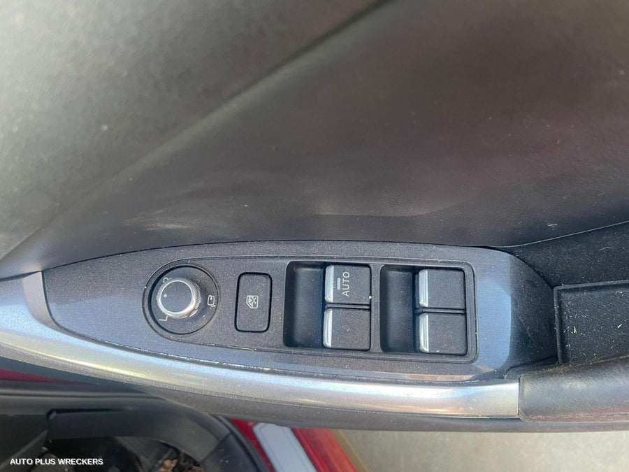 2016 Mazda Cx5 Right Rear Door Window