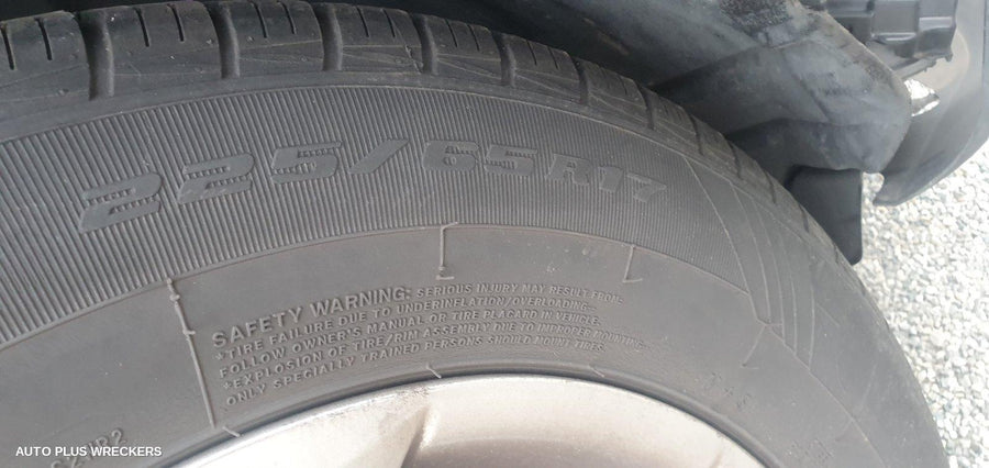 2015 TOYOTA RAV4 LEFT REAR 1 4 DOOR GLASS