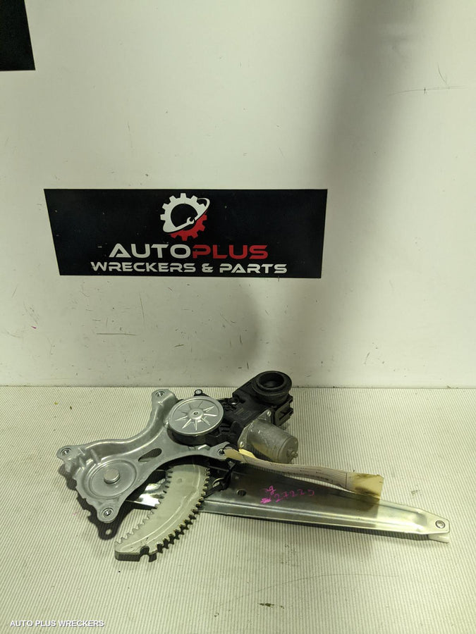 2020 Toyota Camry Left Rear Wnd Reg Motor